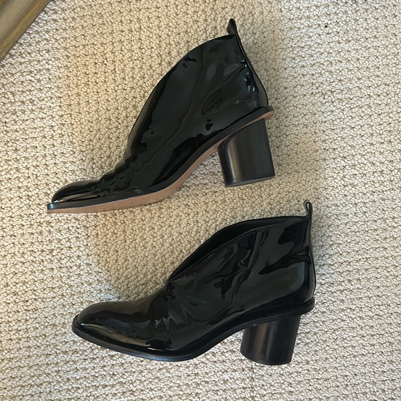 Celine black patent boot - Picture 6 of 8